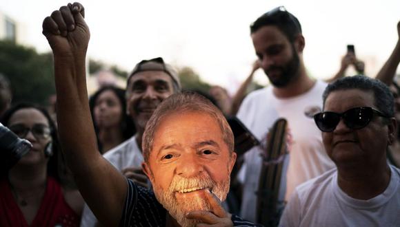 Brasil: Convocan a huelga de hambre para exigir la liberación de Lula da Silva. (Foto: AP)