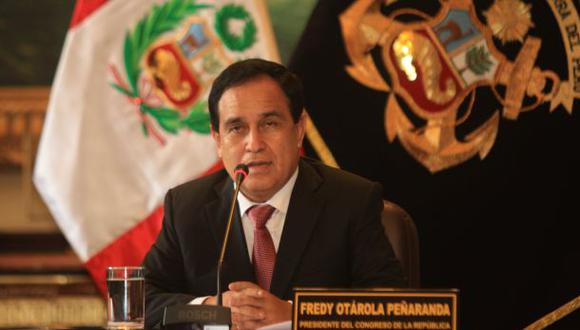 Fredy Otárola descarta repetir presidencia del Congreso