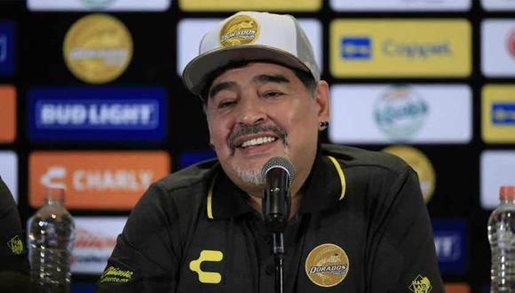 Diego Maradona, sancionado por sus declaraciones políticas. (Foto: EFE)