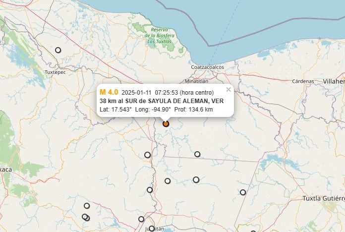 Referencia geográfica del sismo a 38 km al SUR de SAYULA DE ALEMAN.