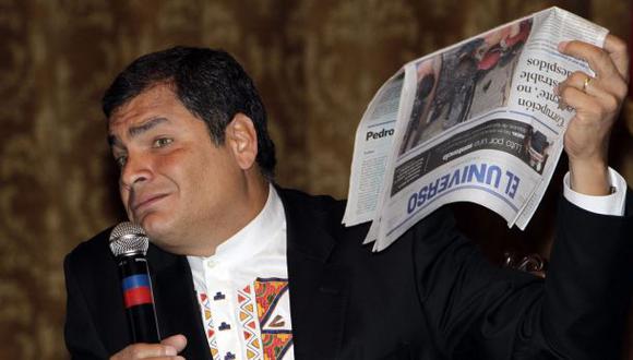 Ecuador: Correa inicia disolución de ONG de libertad de prensa