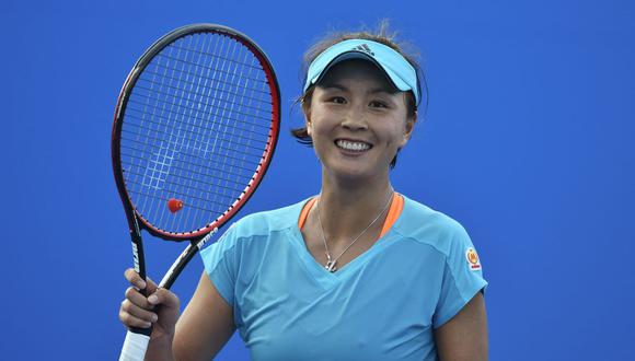 En esta foto de archivo tomada el 16 de enero de 2017, la china Peng Shuai celebra su victoria contra Daria Kasatkina de Rusia durante el partido de la primera ronda EN el Abierto de Australia en Melbourne. (PAUL CROCK / AFP).
