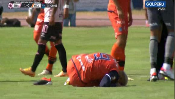 El complicado momento que vivió Paolo Guerrero ante Sport Boys en el Callao por la Liga 1 Te Apuesto 2024. (Foto: captura GolPerú)