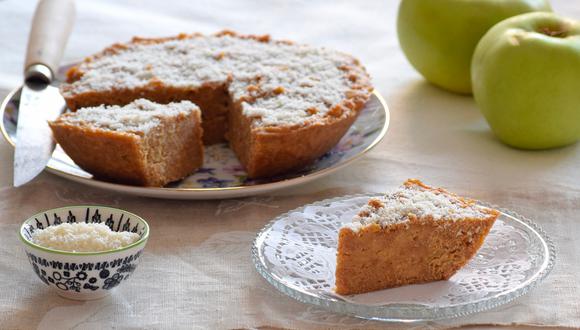 Postres saludables: Aprende a preparar un pastel de manzana y avena integral en el microondas. (Foto: Liliana Fuchs/ Directo al paladar)