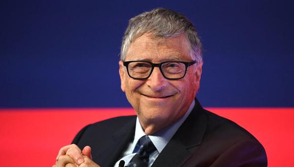 El fundador de Microsoft, Bill Gates, sonríe durante la Cumbre de Inversión Global en el Museo de Ciencias de Londres el 19 de octubre de 2021. (Leon Neal / Getty Images Europa / POOL / AFP).