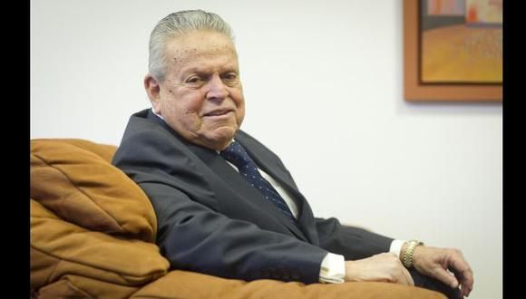 Falleció líder pepecista Felipe Osterling a los 82 años