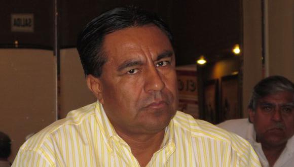Acuña: declaran fundada tacha contra candidato Willy Serrato