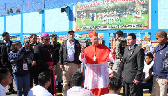 Junín: cardenal Barreto visitó a internos del penal de Huancayo