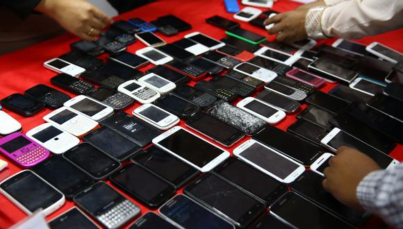 Mininter informó que hasta el momento 60 mil teléfonos móviles han sido cancelados. (Foto: Archivo El Comercio)