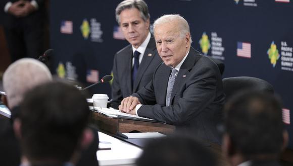 El presidente de los EE. UU., Joe Biden, es el anfitrión de la Cumbre de países de las islas del Pacífico y los EE. UU. con el secretario de Estado, Antony Blinken, en el Departamento de Estado en Washington, DC, el 29 de septiembre de 2022. (Foto de Oliver Contreras / AFP)