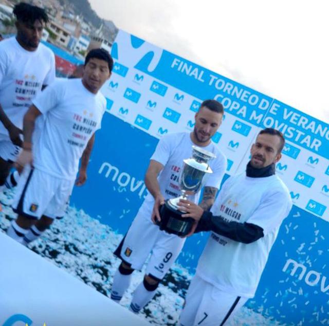 Luis García y Herrera con el trofeo. (Foto: Facebook)