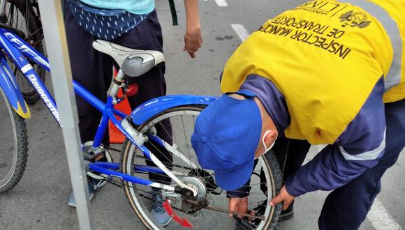 Además de la reparación, un inspector certificado en el campo de salud prestará primeros auxilios a los ciclistas o peatones que requieran asistencia por algún accidente. (Foto: Municipalidad de Lima)