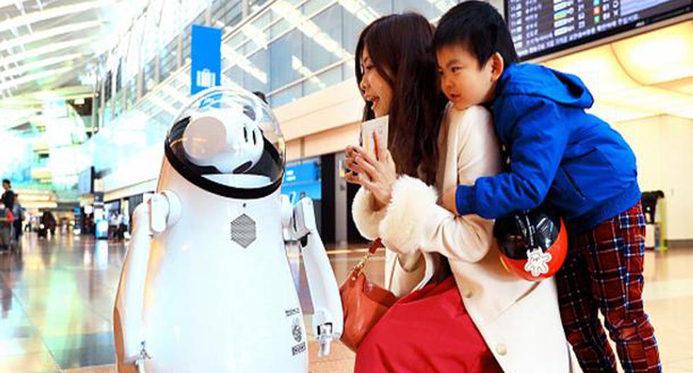El futuro del sector de los viajes tendrá los 'chatbots' y los sistemas de voz a sus mejores aliados, afirman expertos. (Foto: Getty Images)