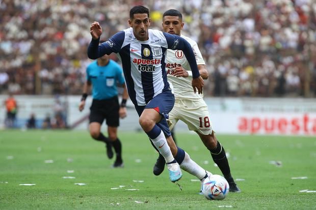 Peruvian soccer classics.  (Photo GEC File)