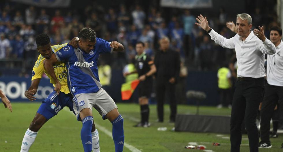 Corozo tuvo una clara ocasión en la última jugada, pero no pudo marcar. (Foto: AFP)