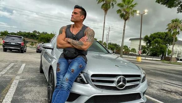 Christian Domínguez también negó haberse hecho el trasplante de pelo. (Foto: Instagram @christiandominguezof)