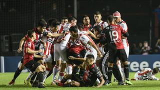 Pelea en la Copa Sudamericana, Colón vs. River Plate de Uruguay terminó en gresca