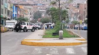 Independencia: dos agentes policiales heridos tras choque de patrullero con taxi en la Av. Túpac Amaru