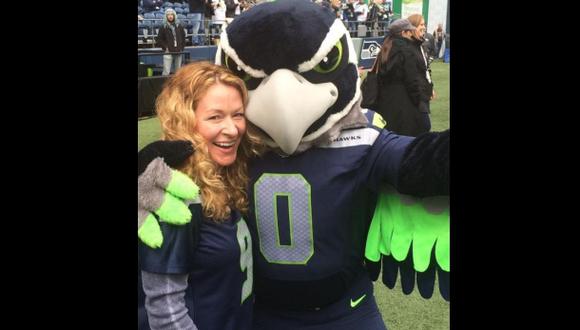 NFL: mascota se toma selfie y genera polémica en redes sociales