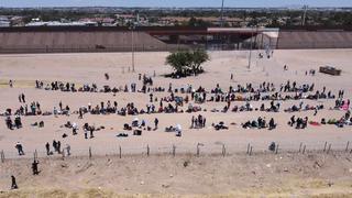 Estados Unidos promulga una nueva norma que restringe el acceso al asilo en la frontera con México