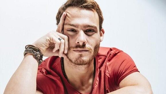 Kerem Bürsin saltó a la fama con su papel protagónico en la telenovela “Love Is in the Air” (Foto: Kerem Bürsin/ Instagram)