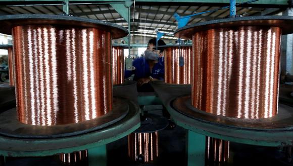Los precios del cobre deberían mantenerse alrededor de los US$2,80 por libra en el 2020, dijo el presidente ejecutivo de la gigante cuprífera Codelco, Octavio Araneda. (Foto: Reuters)