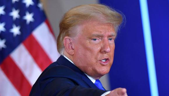 Donald Trump, hace un gesto después de hablar durante la noche de las elecciones en el Salón Este de la Casa Blanca en Washington. (Foto: MANDEL NGAN / AFP)