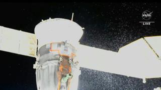 Rusia confirma que su cápsula Soyuz fue dañada “por un meteorito” y enviará nave para rescatar a la tripulación