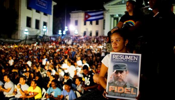 “Se ha muerto, se ha muerto”, la primera noche de Cuba sin Fidel Castro. (Reuters)