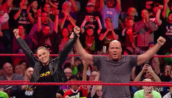 En el WWE RAW de la semana pasada se esperaba que Brock Lesnar tenga su primer careo con Roman Reigns, sin embargo, no se dio. La 'Bestia' podría reaparecer en el show de este lunes. (WWE)