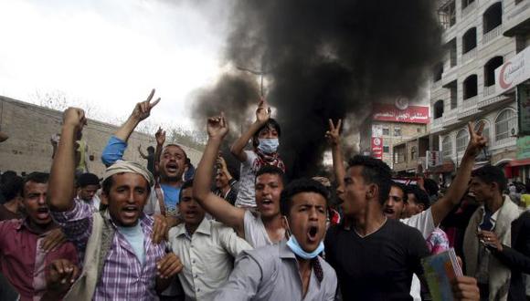 Arabia Saudí bombardeó posiciones de los rebeldes en Yemen