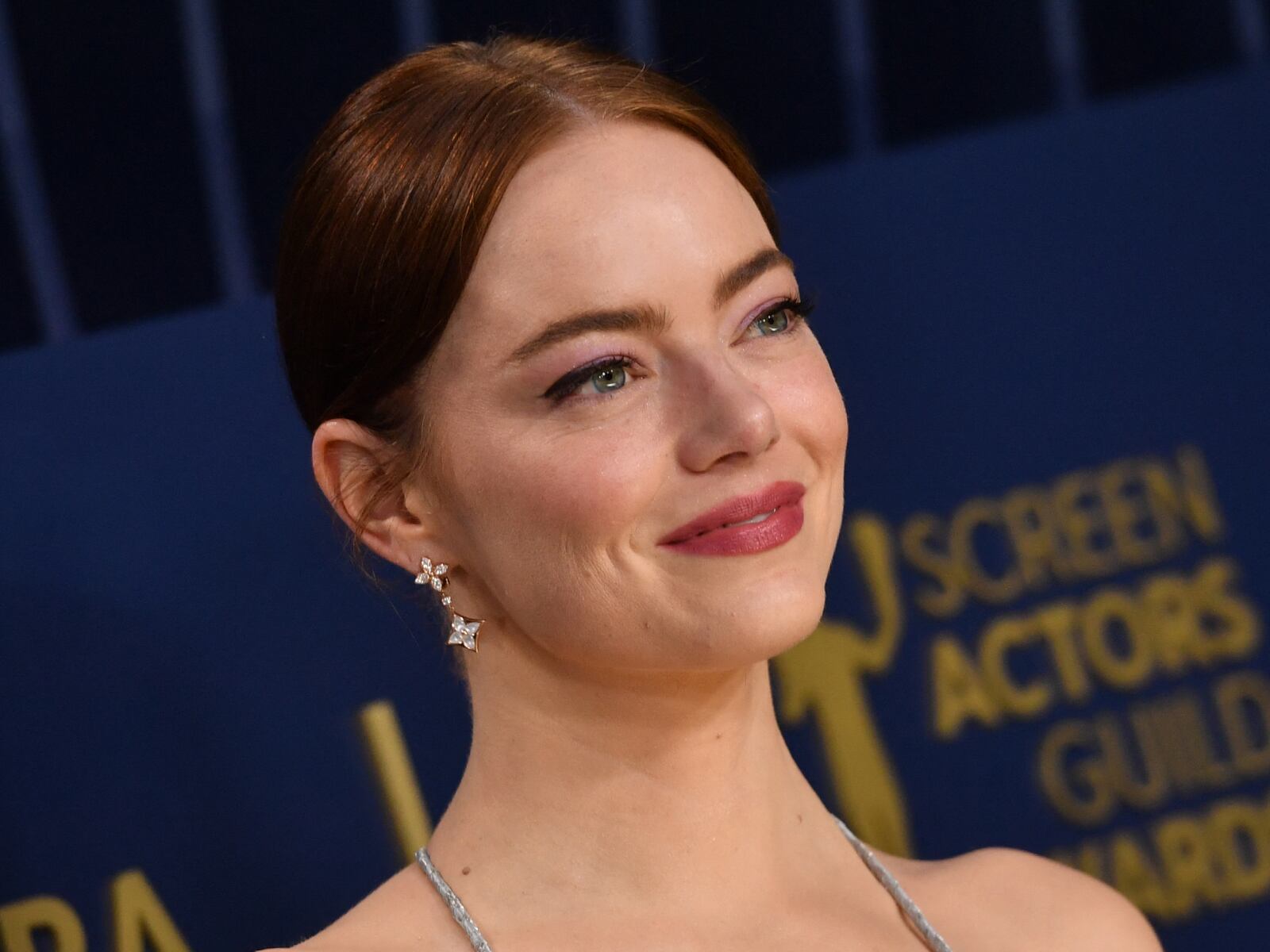 Emma Stone en los SAG Awards 2024 (Foto: AFP)