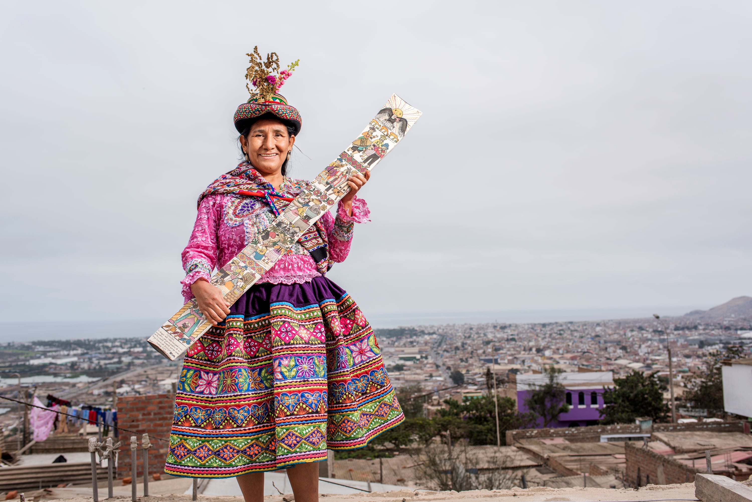 Gaudencia Yupari, la maestra que llevó el arte de las tablas de Sarhua a las telas y a los museos de Europa