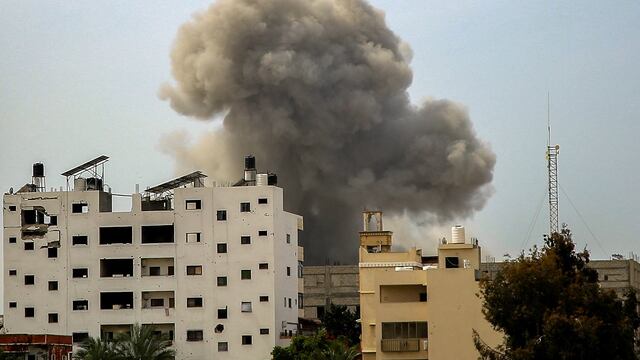 Israel mantiene ataques en el hospital al Shifa y a lo largo de Gaza y hay más civiles muertos