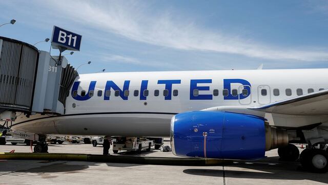 United Airlines quiere incorporar a brasileña Azul a su alianza con Avianca y Copa 