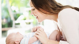 Diez consejos para hablarle a tu bebe
