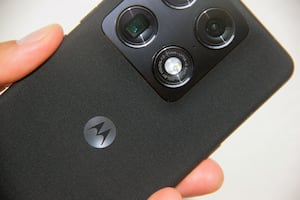 Motorola Signature