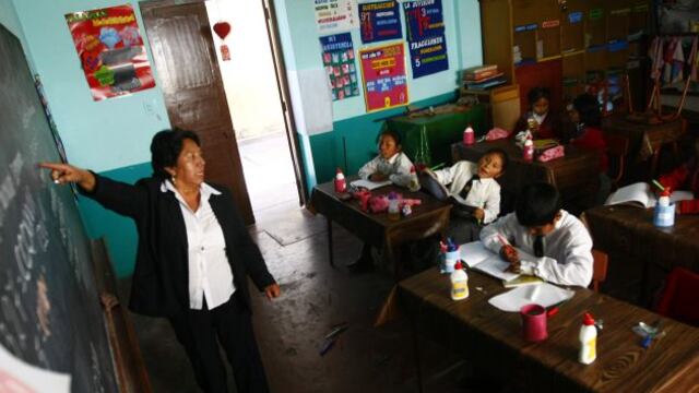 Norma que permite el ingreso de docentes interinos retirados al magisterio genera una presión adicional al presupuesto público