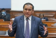Flavio Cruz de Perú Libre justifica su candidatura a la reelección en el 2026: “Casi estamos postulando sin querer queriendo”