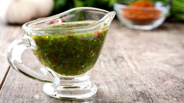 Chimichurri: aprende a preparar esta famosa salsa en pasos fáciles