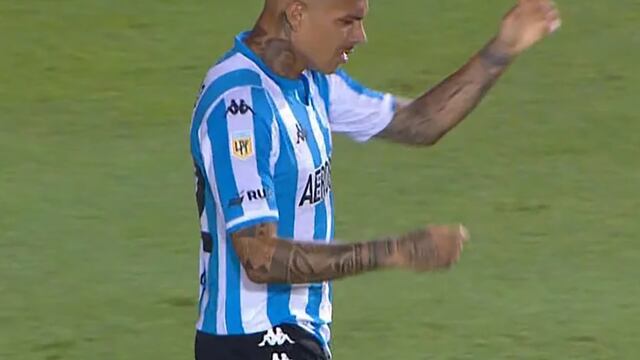 Paolo Guerrero falló gol al último minuto del Racing vs. Lanús | VIDEO