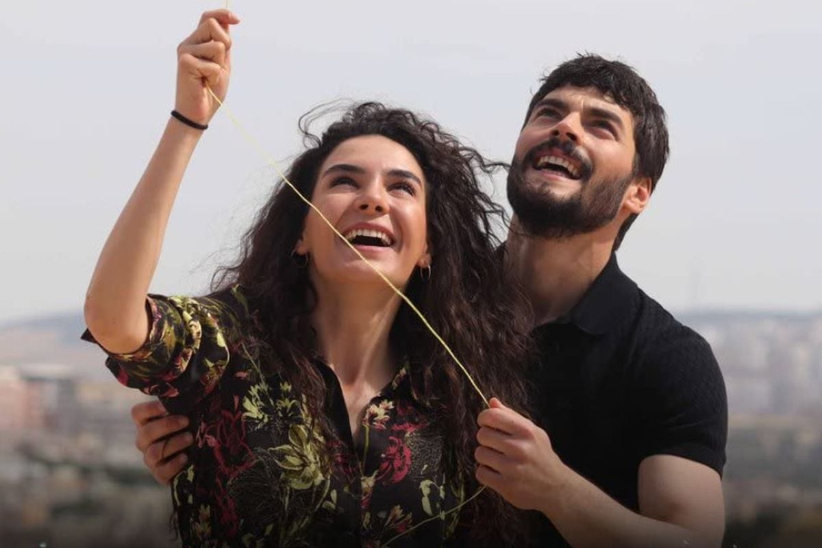Hercai es una serie de televisión turca de 2019 producida por Mia Yapım para ATV (Foto: IMDB)