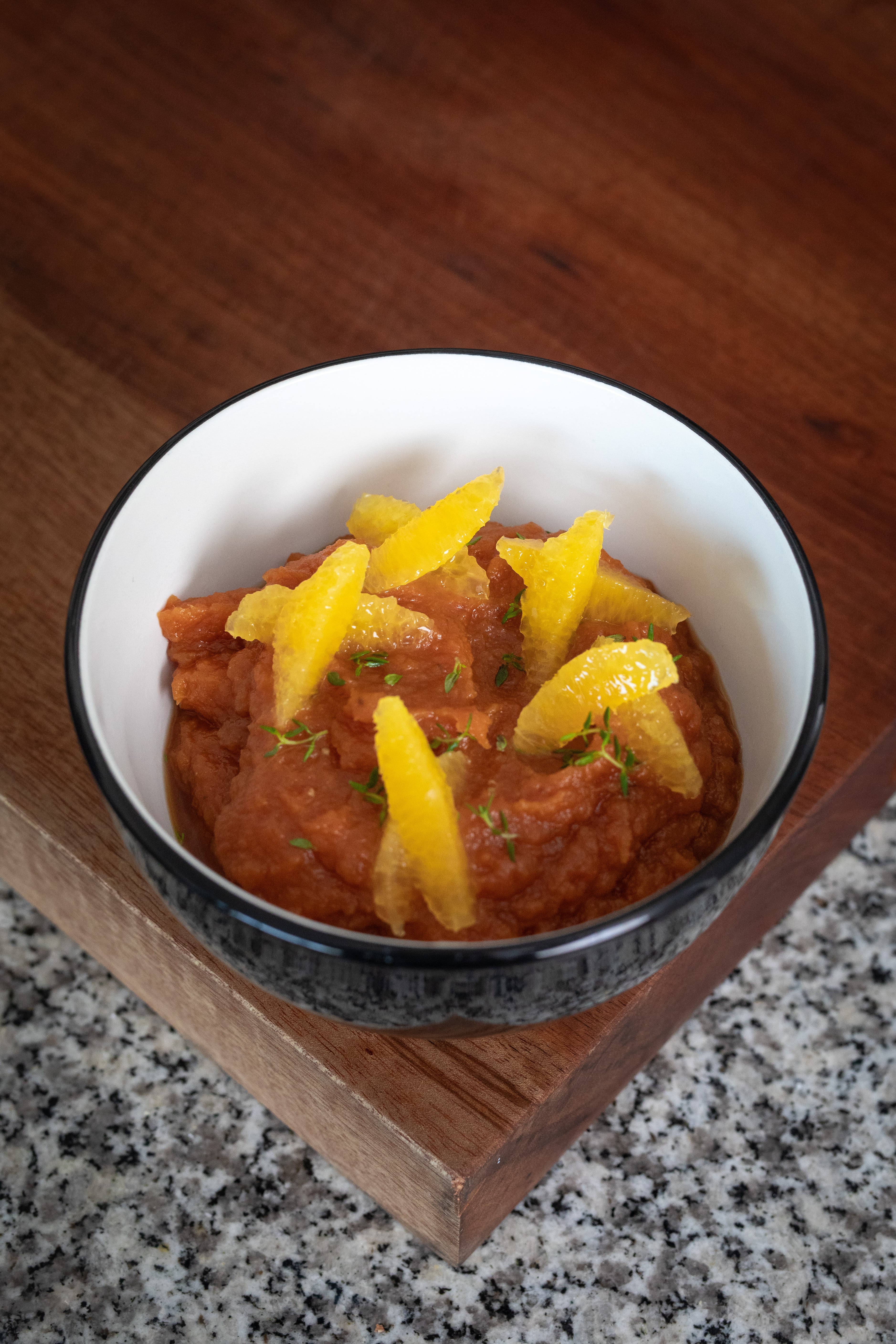 Descubre como darle un toque especial al clásico puré de camote de la mano de Khabir Tello.