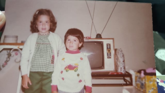 Día de la Mujer: Renato Cisneros y la hermana mayor
