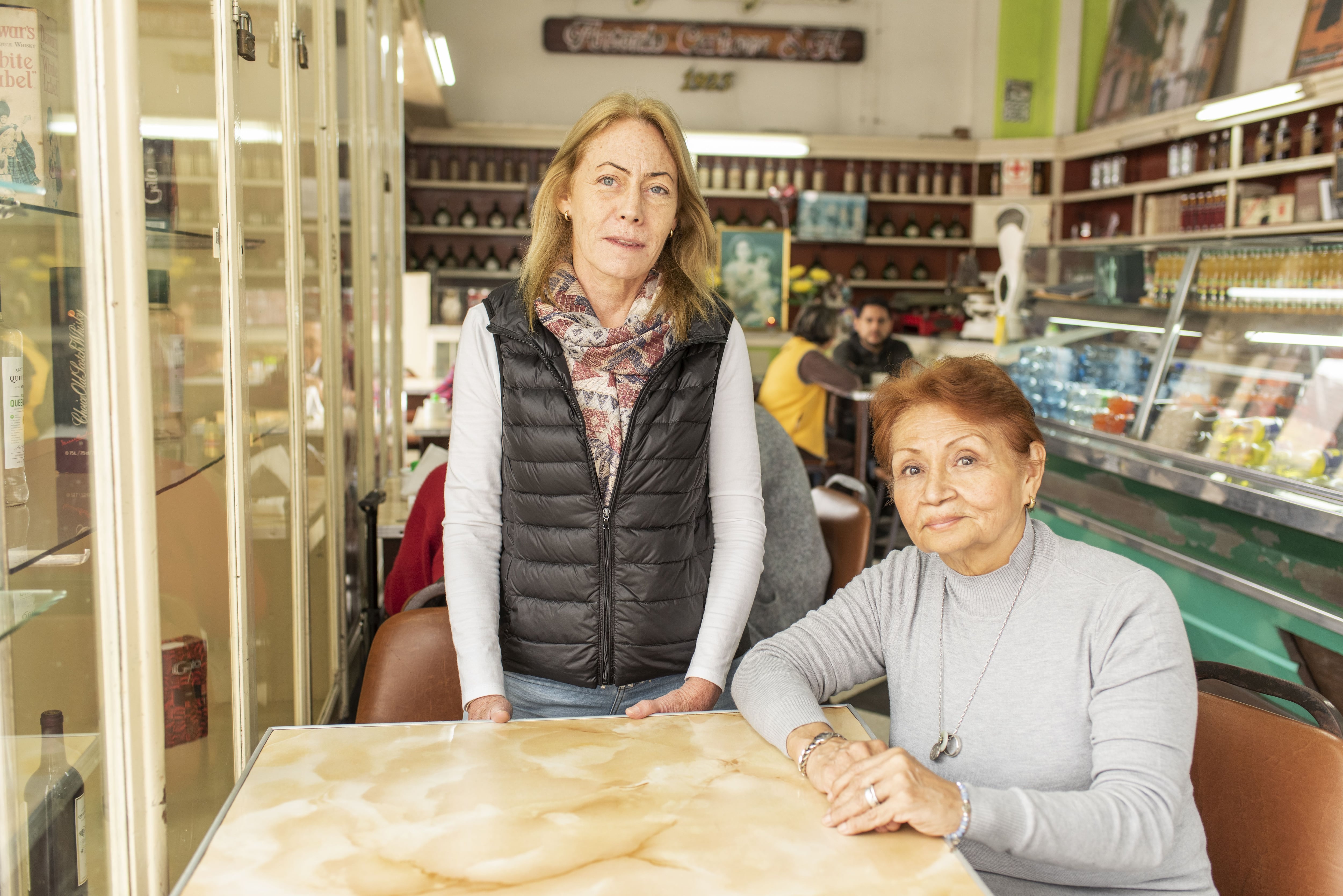 Maggi Arboccó y Atala Rivera de Briatore, propietarias de la Bodega Carbone.
