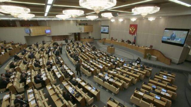 Diario ruso reunió más de 100 mil firmas a favor de disolver el Parlamento