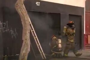 Incendio La Victoria: Bomberos controlan fuego dentro de iglesia evangélica