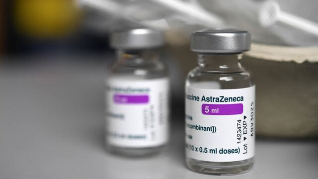 COVID-19: Cenares tramita autorización excepcional para vacunas de AstraZeneca que lleguen a través de Covax Facility