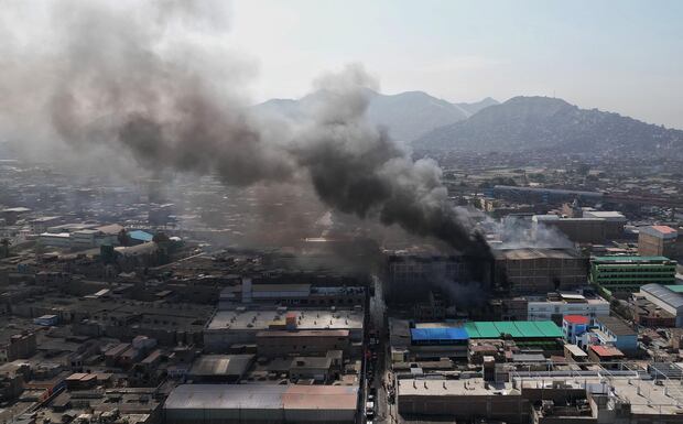 El incendio alcanzó el código 3. Foto: Joel Alonzo.