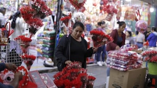 Día de la Madre: miles compran a ‘última hora’ en Gamarra y Mesa Redonda | FOTOS